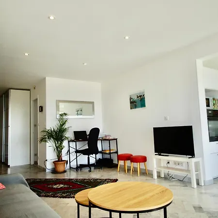 Appartement Pgh N29-à 50m De La Plage, Vue Mer, Parking Privé *