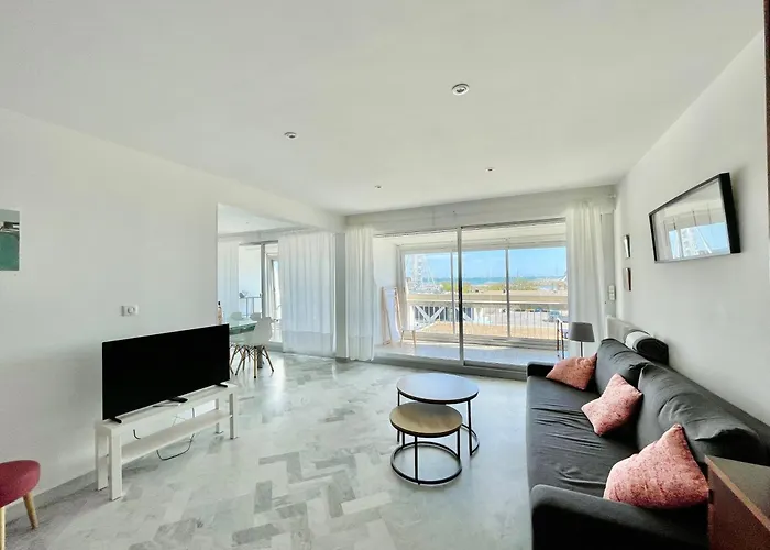 Апартаменты Pgh N29-a 50m De La Plage, Vue Mer, Parking Prive *