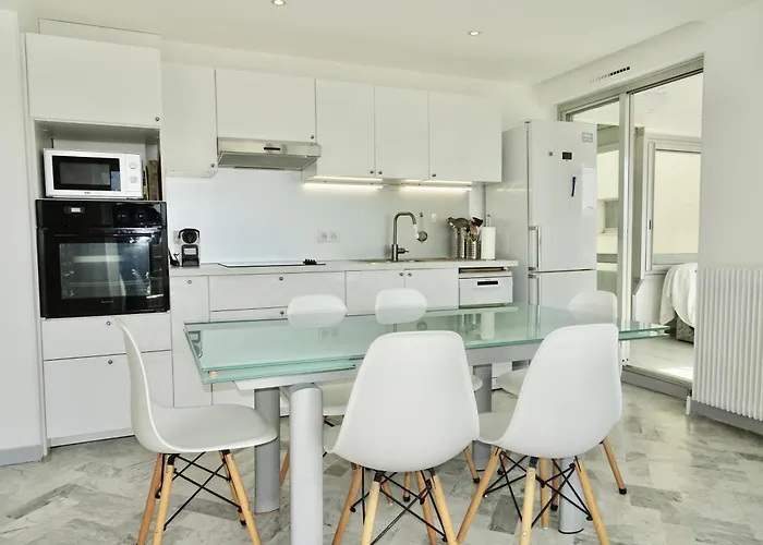Pgh N29-a 50m De La Plage, Vue Mer, Parking Prive Апартаменты